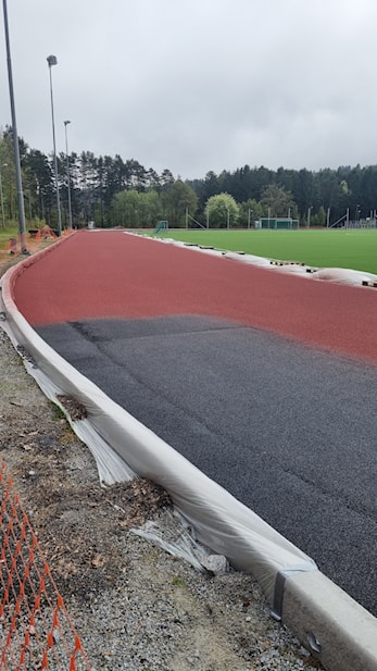 Nå blir banen sprøyta 🤩